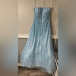 Blue Prom Dress​